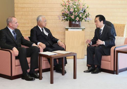 BRT co-Chairs meet PM Kan on 19/01/2011